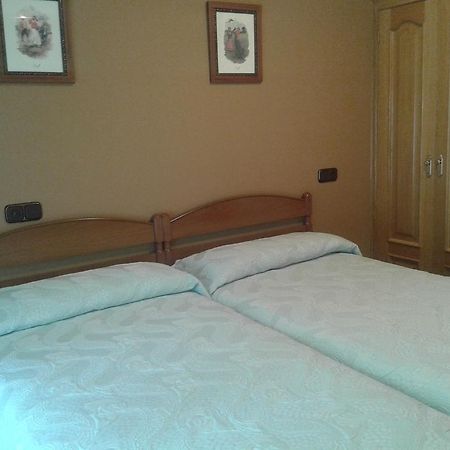 Hostal Les Bedules Oseja de Sajambre Habitación foto